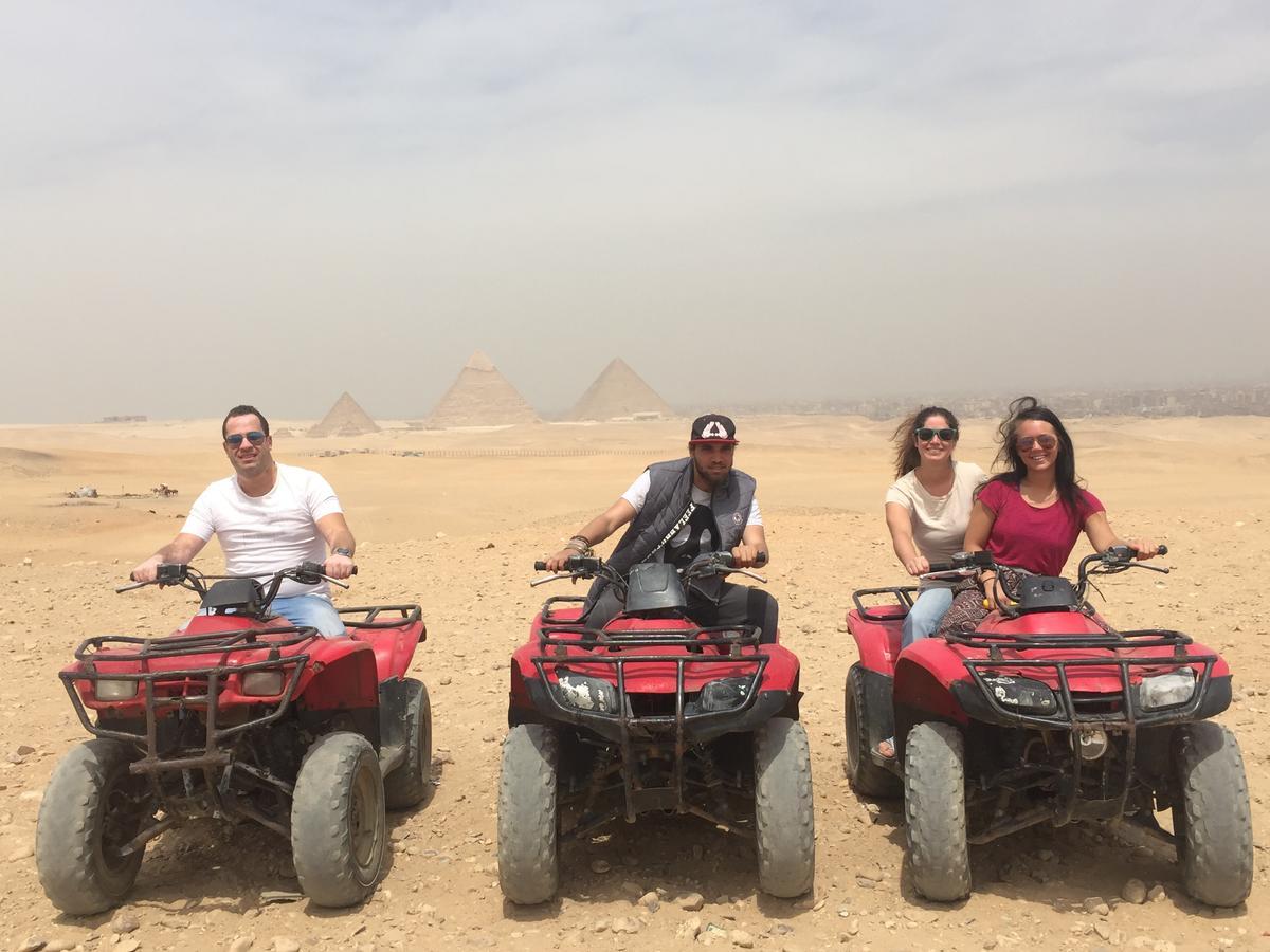 Happy days Pyramids Inn Kafret el-Gabal Exteriör bild