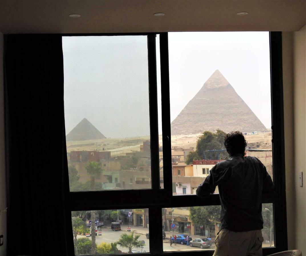 Happy days Pyramids Inn Kafret el-Gabal Exteriör bild