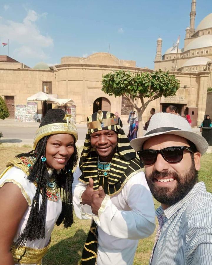 Happy days Pyramids Inn Kafret el-Gabal Exteriör bild